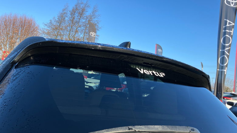 Toyota Yaris 1.5 Hybrid Design 5dr CVT Hybrid Hatchback